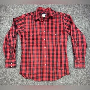 Wrangler Men’s Medium Red Plaid Pearl Snap